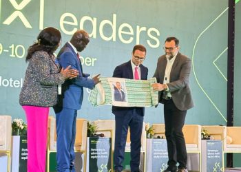 Cultural and Tourism Honour for Global Health Leader- Tom Coleman at the WHX Leaders Summit in Accra